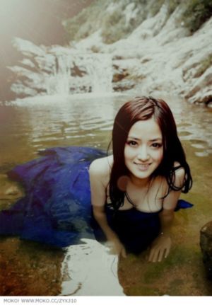 篠田优爆乳女教师在线_高清点播本草中国在线观看免费