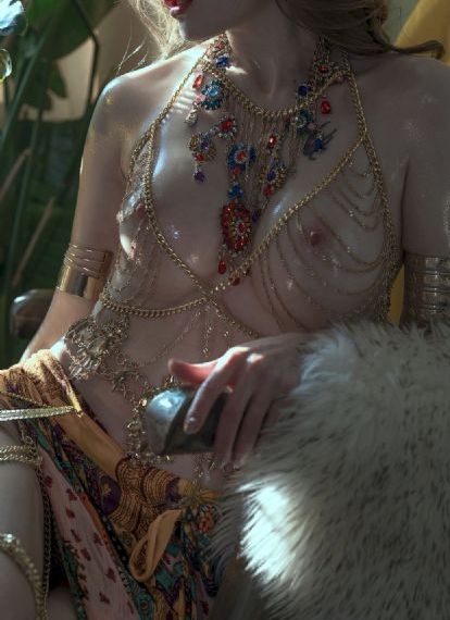 日本三级在线观看影院_中英字幕高清视频在线观看